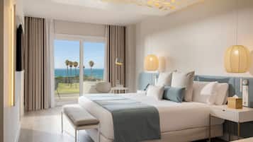 Junior-værelse med dobbeltseng eller 2 enkeltsenge - havudsigt (Dolce Vita "The One") | Pengeskab på værelset, skrivebord, gratis Wi-Fi