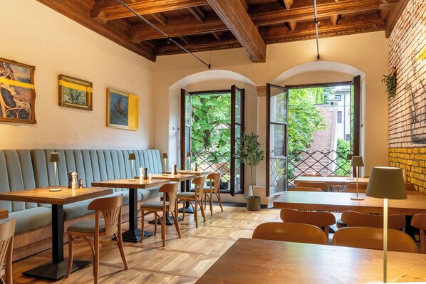 Restaurant - 500 Year House - Kraków Old Town (Kraków)