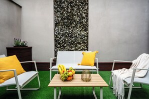 Superior Condo | Terrace/patio - 500 Year House - Kraków Old Town  (Kraków)