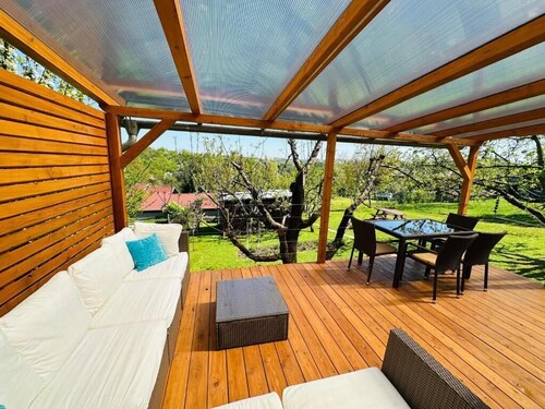 Charming glamping in peaceful Prague with WiFi
