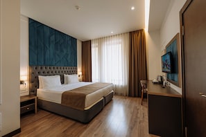 Standard Double or Twin Room, City View | In-room safe, desk, laptop workspace, soundproofing - City Park Inn Baku (Baku)
