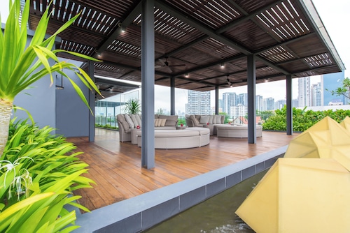 Liv Residences Serviced Apartment Novena