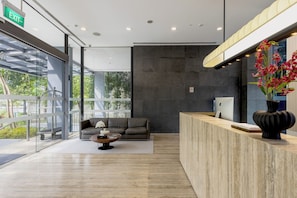 Lobby sitting area - Liv Residences Serviced Apartment Novena (Singapore)