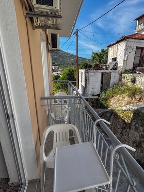 City view - Skiathos Platis House (Skiathos)