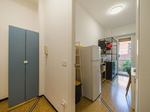 Interior - Nice apartment for 3 guests with A/C, WIFI, TV and balcony (Rapallo)