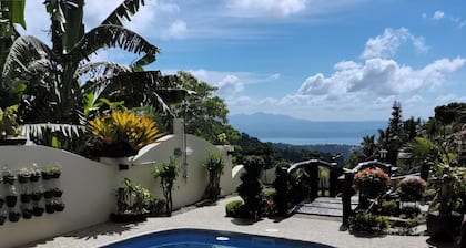 Avana Hills Tagaytay Villa