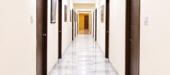 HOTEL ARYA PALACE