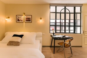 2 室のベッドルーム、WiFi、ベッドシーツ