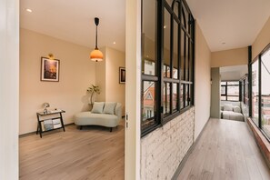 Interior - Cheerful 2BR Apartment Sunlight w Local Street View (Hà Nội)