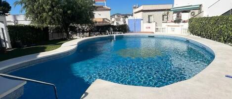 Maison | Piscine | Piscine extérieure