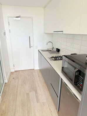 Studio, 1 Bedroom, Accessible | Interior