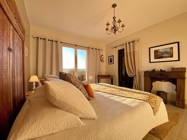 Superior Double or Twin Room, Non Smoking, City View