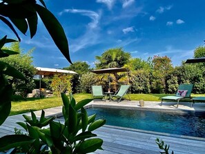 Seasonal outdoor pool - Rêveries en Périgord (Sarlat-la-Canéda)