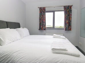 3 bedrooms, individually decorated, individually furnished, free WiFi
