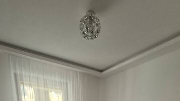 Apartment, 2 Bedrooms, Balcony, Garden View | Living area