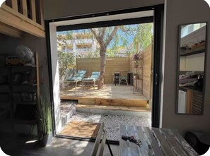 Interior - Maisonnette and terrace in the heart of the village to do everything on foot in St Mandrier (Saint-Mandrier-sur-Mer)