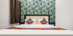 Premium Room - OnlyStay The Aaradhya Residency (Agra)