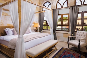 Hatti Room