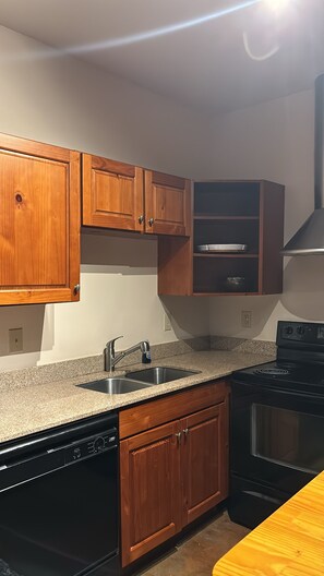 Oven, stovetop
