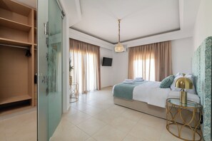 7 soverom, safe på rommet, strykejern/-brett og wi-fi (inkludert)