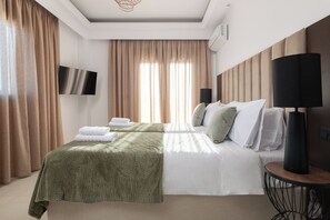 7 chambres, fer et planche à repasser, accès Internet, draps fournis