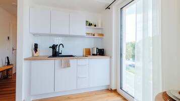 Kühlschrank, Herdplatte, Geschirrspüler