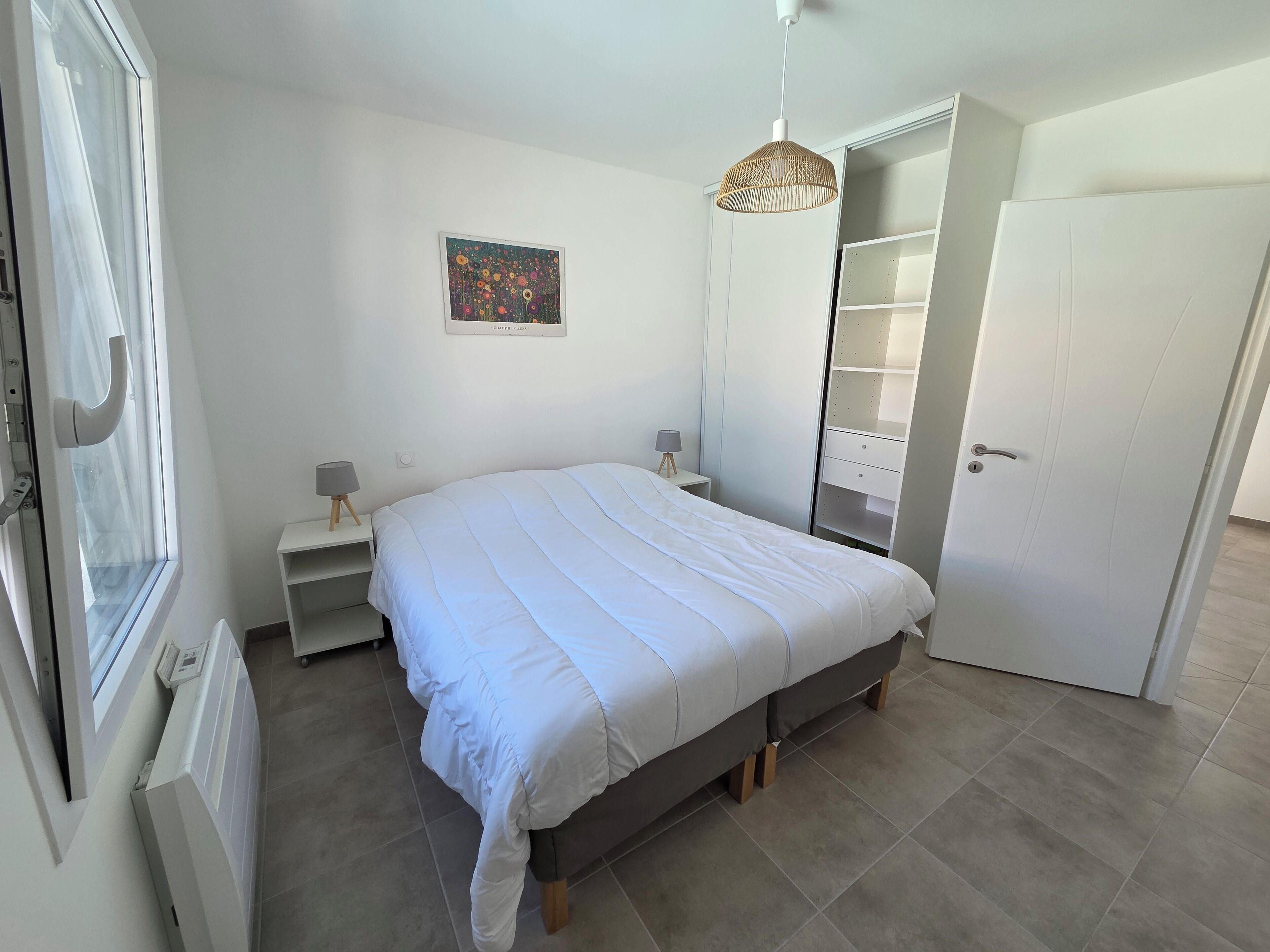 3 bedrooms, iron/ironing board, travel cot, free WiFi