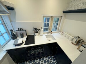 Microwave, oven, stovetop