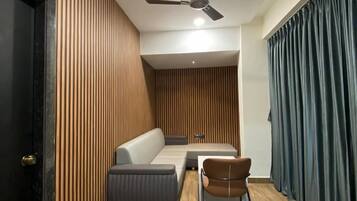 Family Suite, City View