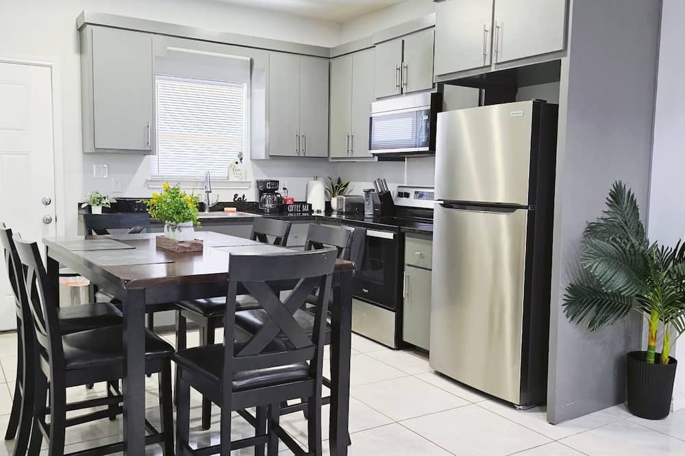 Apartment With 3 Bedrooms 40 Minutes From South Padre - Solis, TX