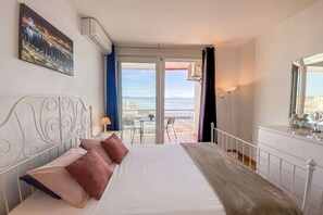 1 dormitorio, tabla de planchar con plancha, Internet