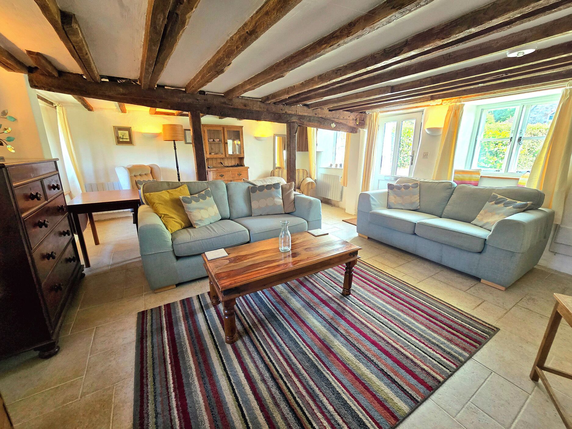 Cottage | Living area