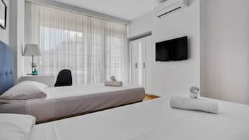 2 bedrooms, iron/ironing board, free WiFi