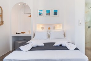 Luxury Studio, Partial Sea View