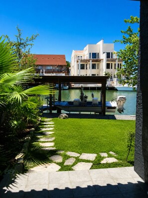 Property grounds - Shady Bay South Padre Island Vacation Rental (South Padre Island)