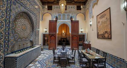 RIAD DAR NA FEZ. Complete house, ideal for groups, friends or families.
