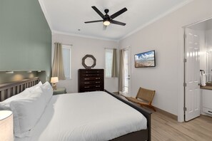 3 chambres, fer et planche à repasser, Wi-Fi gratuit, draps fournis