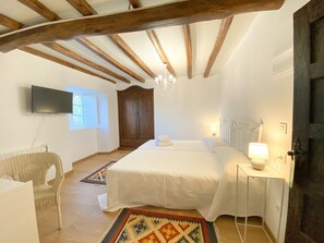 6 slaapkamers, wifi, beddengoed