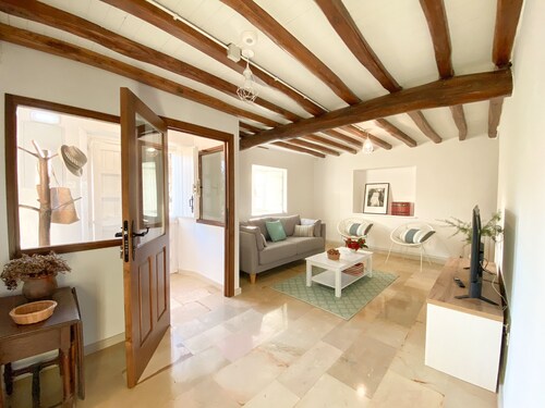 Enjoyable 6-bedroom house with garden in Tol, Castropol