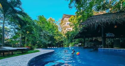 Sundaras Family Suites