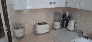 Mikrobølgeovn, ovn og oppvaskmaskin