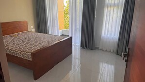 Apartment, 2 Bedrooms, Smoking, Balcony - Experience Comfort & Convenience (Moratuwa)