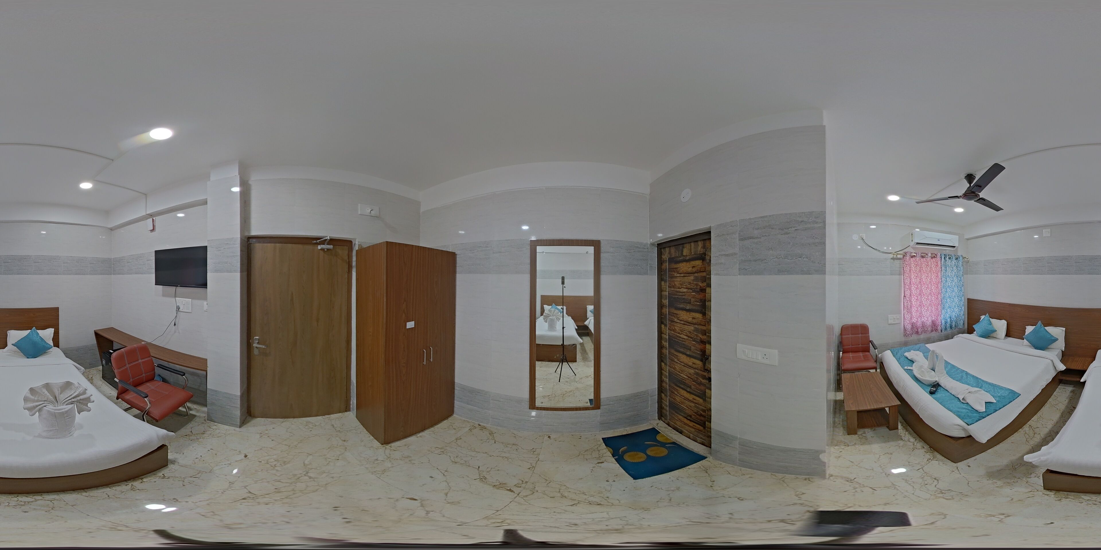 尊榮客房 | 高級寢具、Select Comfort 床墊、書桌、搖籃/嬰兒床