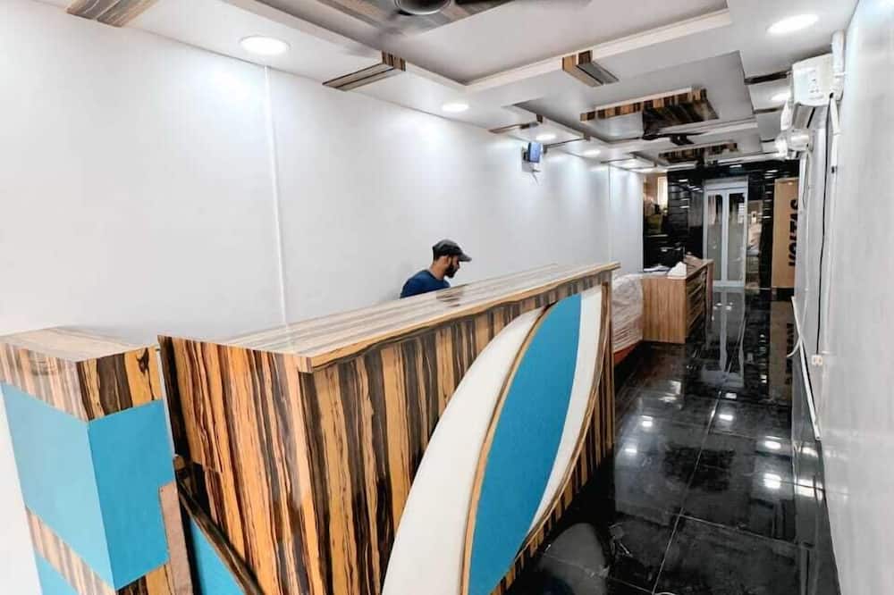 Hotel Mirka Plaza