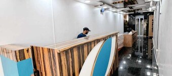 米爾卡廣場飯店