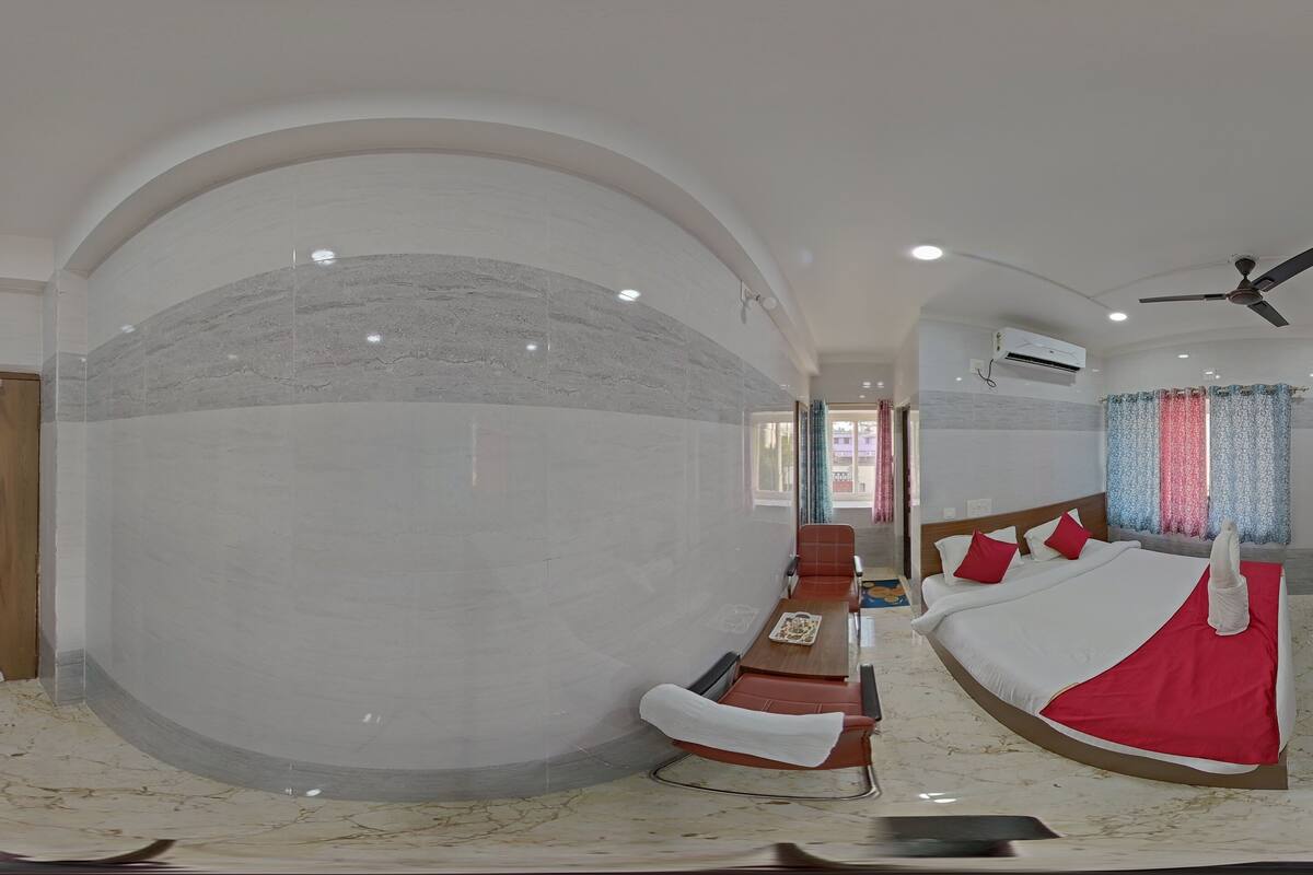 Club Room