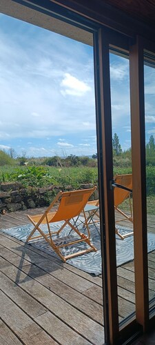 Breton coastal "penty" house - walking distance to the beach