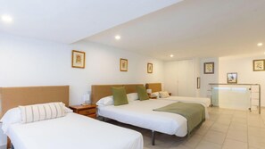 9 bedrooms, iron/ironing board, free WiFi - Villa OHANA by Abahana Villas (Teulada)