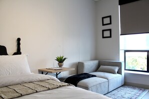 1 bedroom, iron/ironing board, WiFi