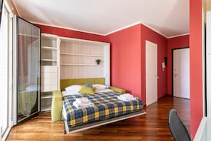 Standard Studio, Balcony (Charming Apartment Genova City View) | WiFi - Charming Apartment Genova City View (Genoa)
